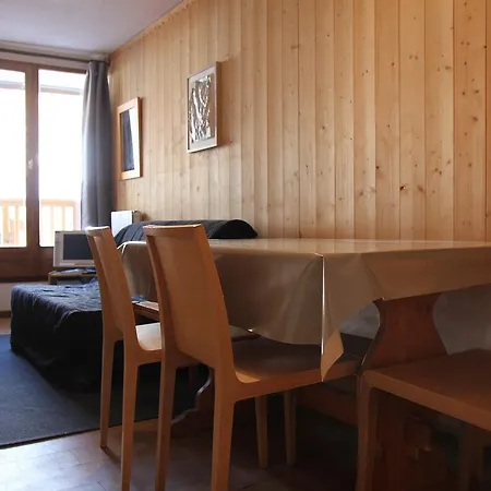Cimes De Caron Apartment